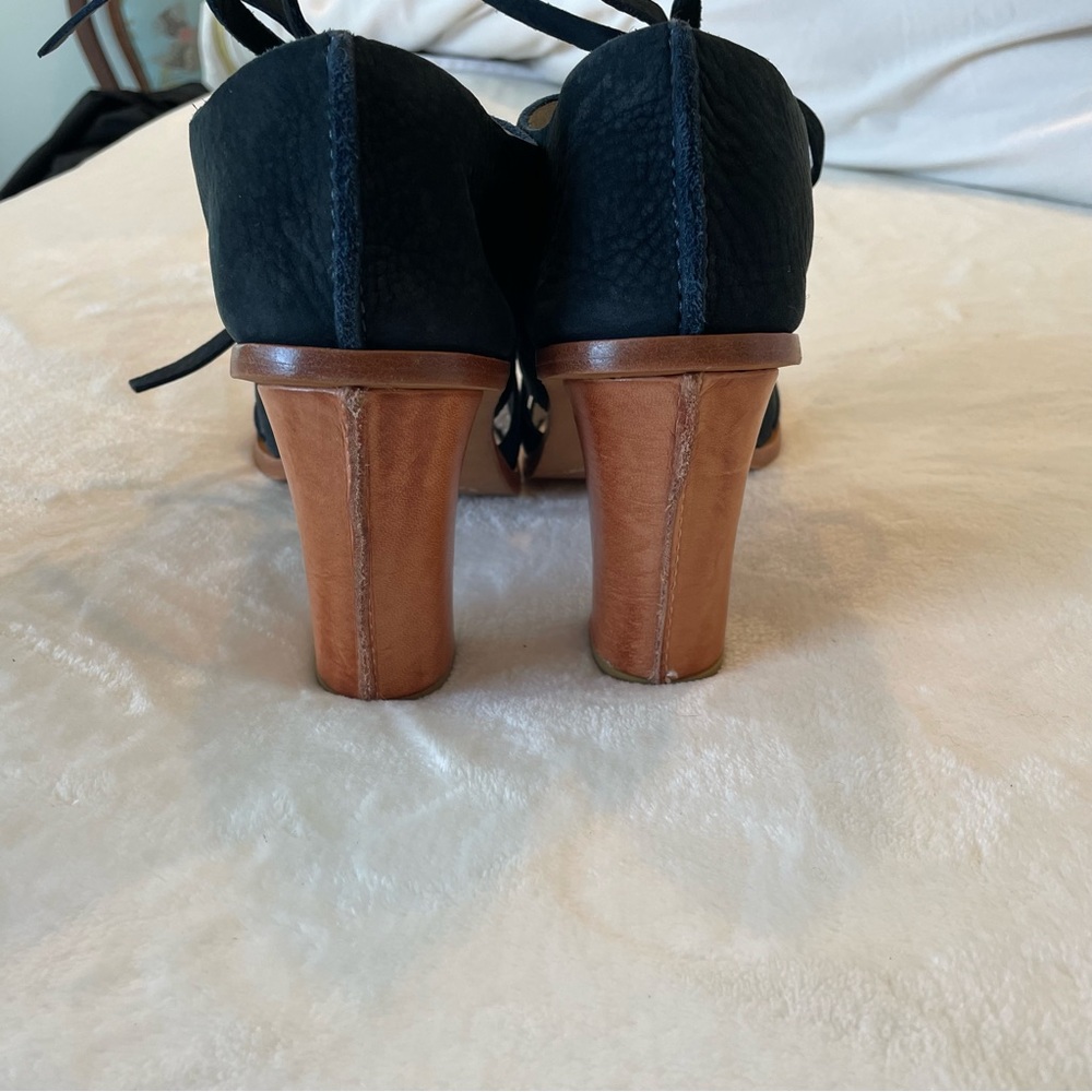 Frye Sofia Navy Suede Lace Up Block 4”Heel Sandal… - image 5